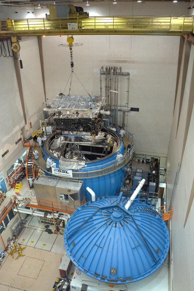 thermal vacuum test chamber